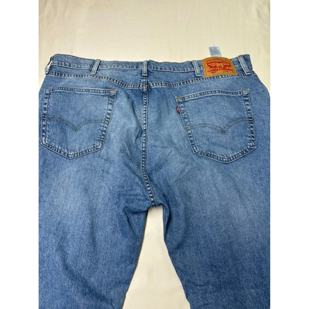 Levi's 505 Jeans Mens W42 L30 Regular Fit Straight Leg Medium‎ Wash Denim
